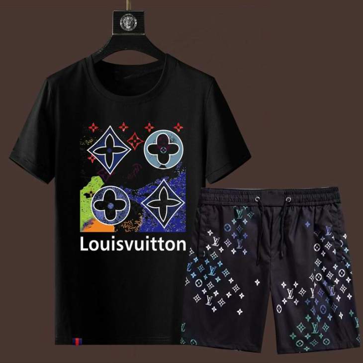Picture of LV Shirt Pant Suits _SKULVM-4XL11Lr4123412